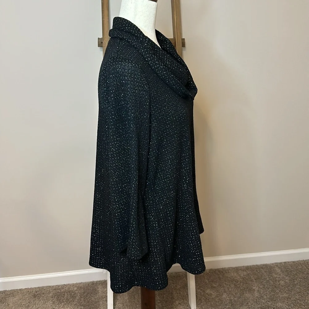 Dressbarn Sunday Cowl Neck Sweater with Metallic Shimmer Size Large in GUC